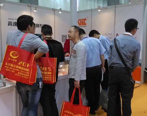 2015年深圳機(jī)械展了解德國(guó)KHC鎢鋼銑刀客戶絡(luò)繹不絕